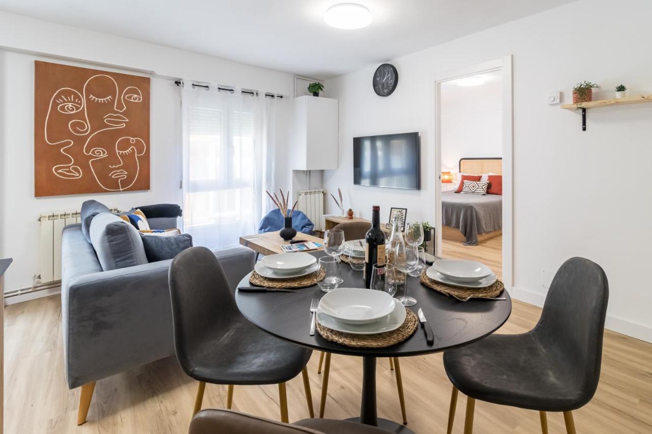 Apartamento Recien Reformado Plaza Del Ayuntamiento Santander Buitenkant foto