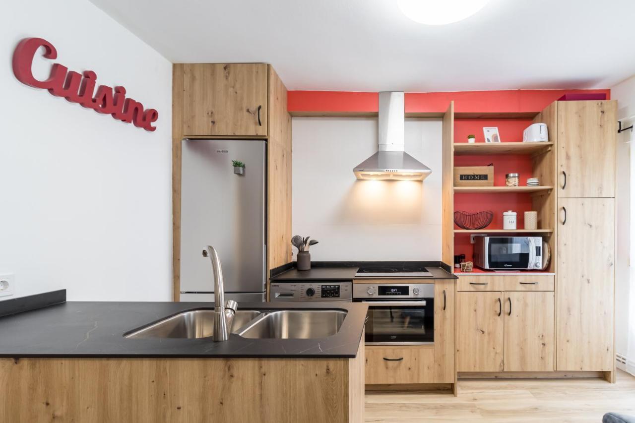 Apartamento Recien Reformado Plaza Del Ayuntamiento Santander Buitenkant foto