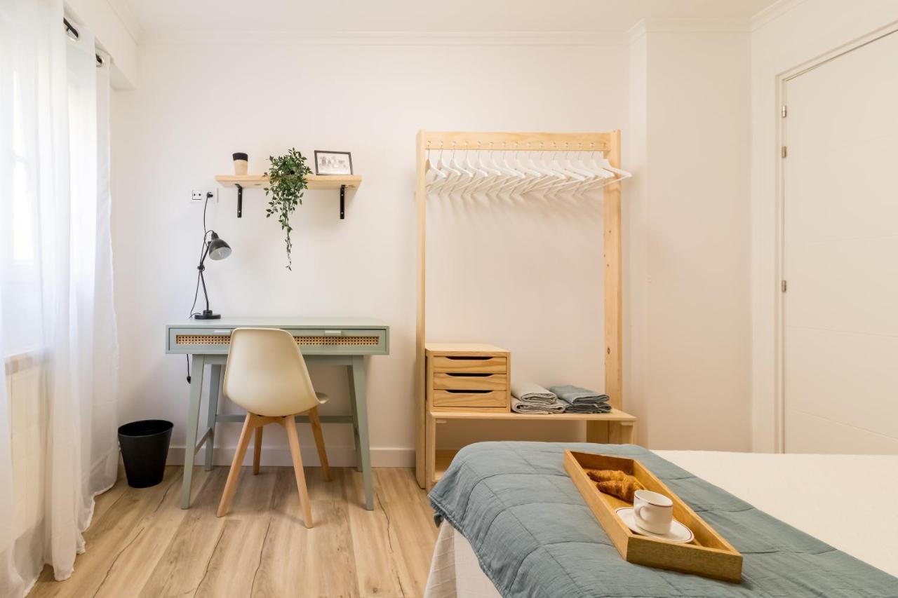 Apartamento Recien Reformado Plaza Del Ayuntamiento Santander Buitenkant foto