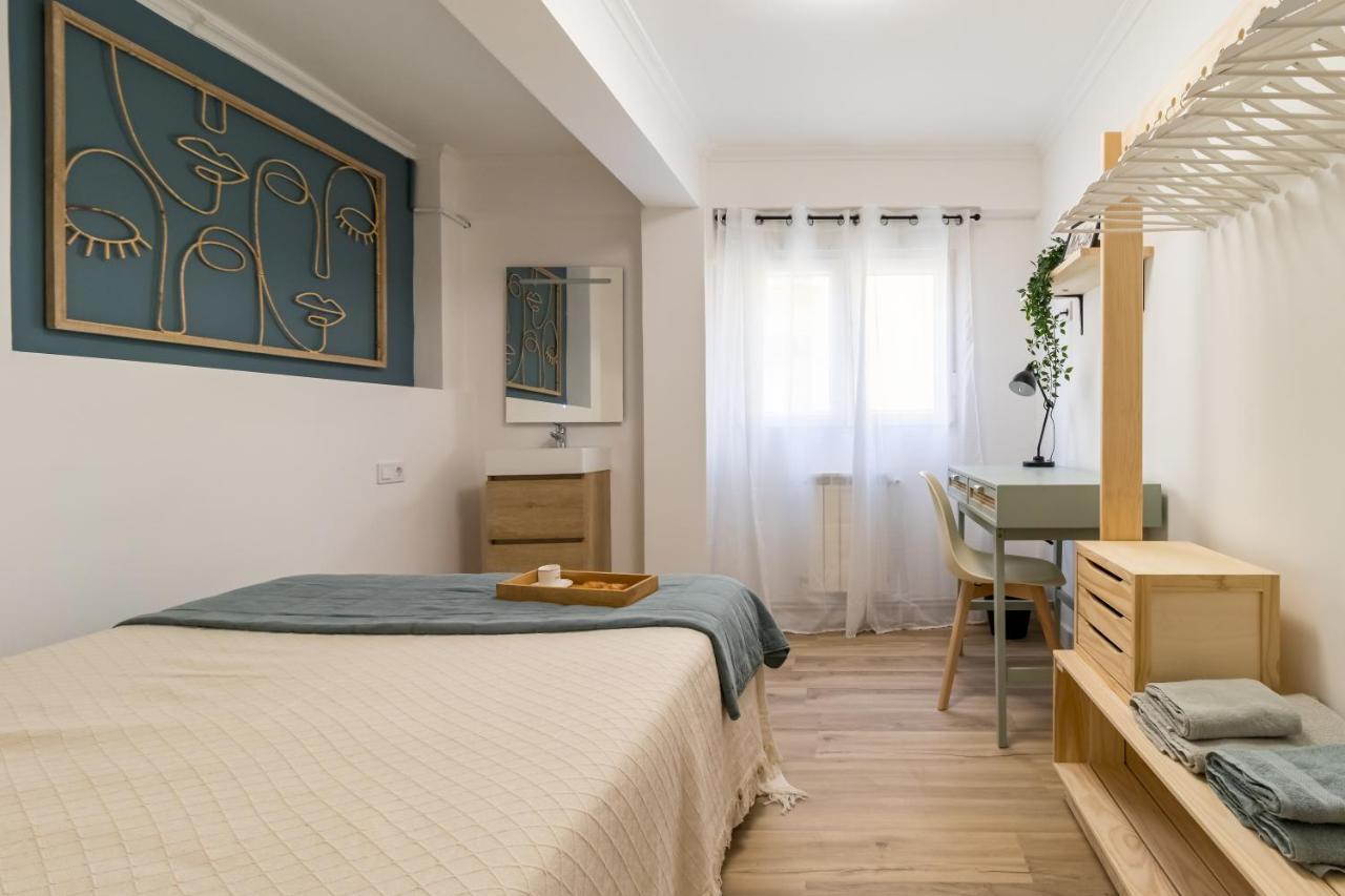 Apartamento Recien Reformado Plaza Del Ayuntamiento Santander Buitenkant foto