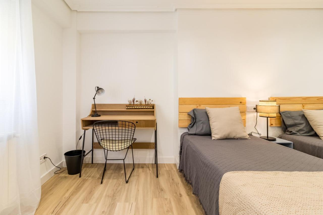 Apartamento Recien Reformado Plaza Del Ayuntamiento Santander Buitenkant foto