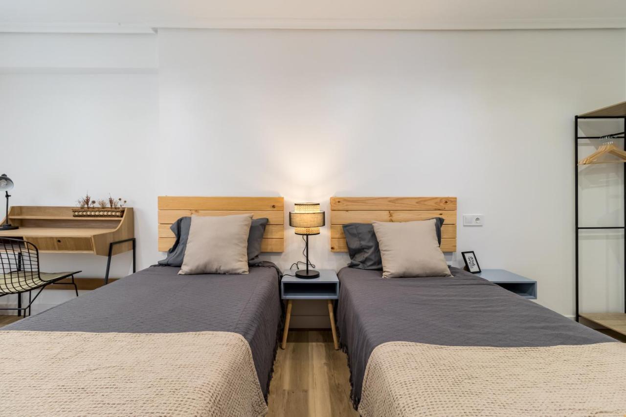 Apartamento Recien Reformado Plaza Del Ayuntamiento Santander Buitenkant foto